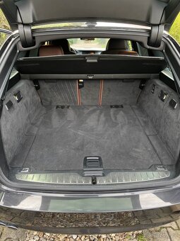 BMW 530xd Touring xDrive 190 kW –  6-válec, Panorama, HeadUp - 11
