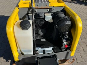 Reverzní vibrační deska Wacker Neuson DPU110 Lem 970, 830kg - 11