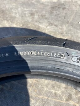 Sada Dunlop sportmax roadsport 2, 120/70zr17 a 180/55zr17 - 11