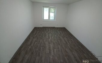 Pronájem bytu 3+kk s balkonem - Hodonín - 11