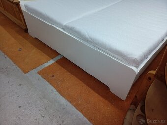 Prodám hezké letiště IKEA ASKVOLL 180 x 200 cm - 11