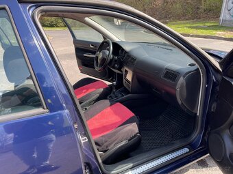 Volkswagen Golf IV, 1. 9 TDI  74kW - 11