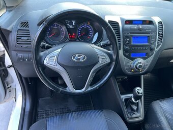 HYUNDAI ix20 1.4i 66 KW 1.MAJ.PDC VYHŘ.SED.2x KOLA 49000km - 11