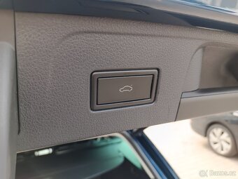 VW Passat B8 Variant 2.0TDI 110kW DSG 89tkm Matrix ACC Tažné - 11