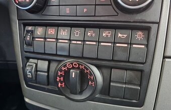 MAN TGS 26.480 6x6 tahač + valník + ruka HIAB - 11