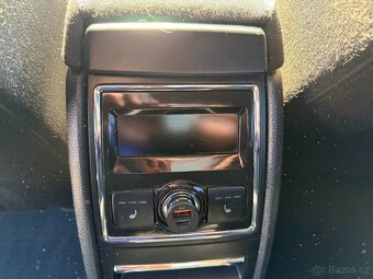 Škoda Superb 3.6 V6 4x4 DSG - 11