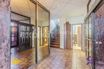 Prodej rodinného domu 6+1 328 m2, pozemek 528 m2  - Uherské  - 11