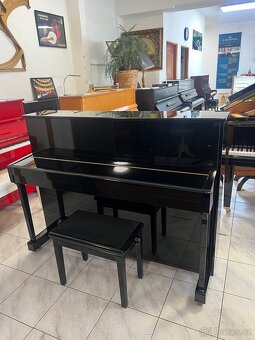 Akustické piano Yamaha made in England se zárukou. REZERVACE - 11