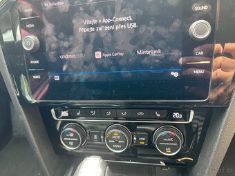 VW Passat B8 combi TDi 140kw 4motion Webasto R-Line Highline - 11