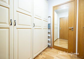 Pronájem bytu 2+kk, Křižíkova, Karlín, 28.500 Kč/měs, 55 m2 - 11