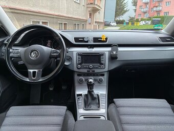VW PASSAT VARIANT B7 2.0TDI 103KW COMFORT. LED - 11