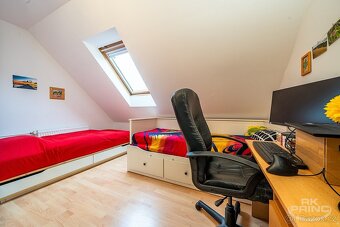 Prodej mezonetového bytu 4+kk, 86 m² – Černošice, ulice Dr. - 11