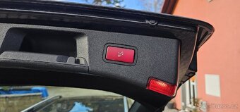 Mercedes-Benz E 350 V6 - 11