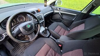 Škoda Octavia II, 1.6TDI, 2009, po kompletním servisu, tažné - 11