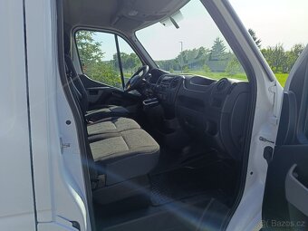 Renault Master L2H2 2.3 dCi 96 kW - 11