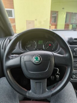 Škoda fabia 2 1.2tsi 63kw Monte Carlo - 11