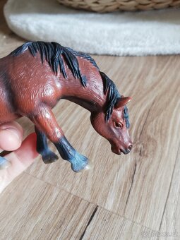 Schleich koně sada i jednotlivě - 11