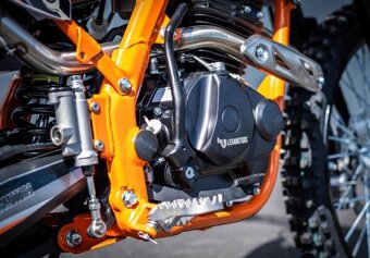 Pitbike Leramotors Killer 250ccm 21/18 - 11