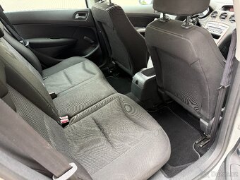 Peugeot 308, 1.4i+LPG, 72kw Man. Nová STK - 11