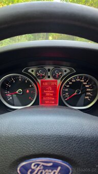 Ford Focus mk2 1.8i 92kw TITANIUM - 11