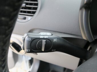 Volkswagen New Beetle 1.9 TDi 74 kW cabriolet - 11