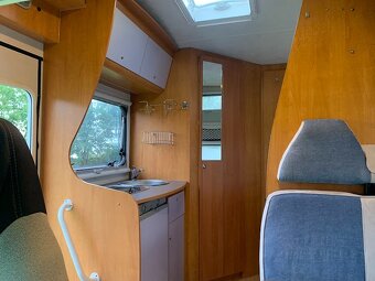 KARAVAN Ideální obytný automobil JOINT 4 - 11