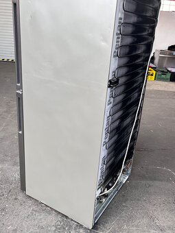 Lednice BOSCH s mrazákem. ZÁRUKA - 11