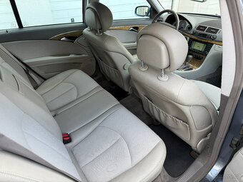 Mercedes-Benz Třídy E, 320CDI Aut Avantg Facelift TZ - 11