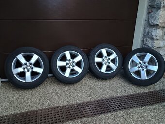 VW alu kola 5x122 R16 zimní pneu Michelin 205/55 - 11