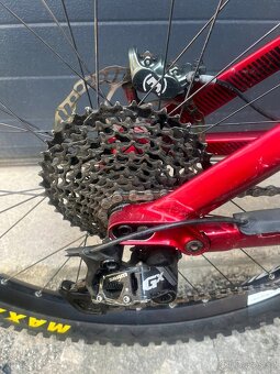 Canyon Spectral AL 140 - 11
