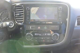 PRODÁM Mitsubishi Outlander 2.2 DI-D 4WD INTENSE, AUTOMAT - 11