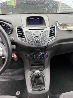 FORD FIESTA 1.3 60kw 2017 PUVOD ČR - 11