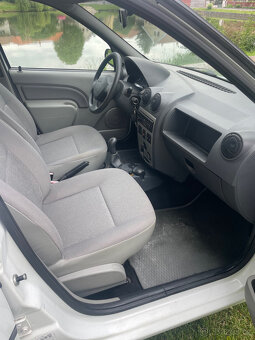 Dacia Logan 1,4 MPI - 11