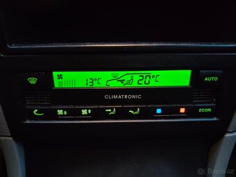 Škoda Octavia 1.6 75 kW, NOVA STK, tažné, BEZ KOROZE - 11