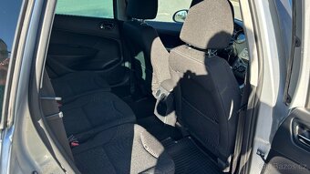 Peugeot 308SW 1.6HDI - 11