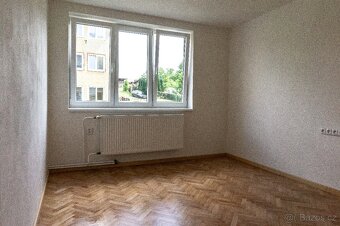 Pronájem nově zrekonstruovaný byt 3+1 (65m2) - 11