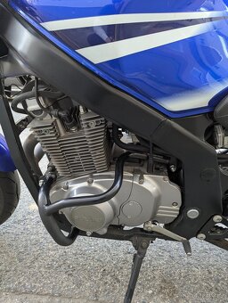 Suzuki GS500E - 11
