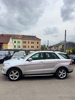 Mercedes-Benz ML, ML250 CDI zachovalý stav Ojeté, 7/2011, 2 - 11
