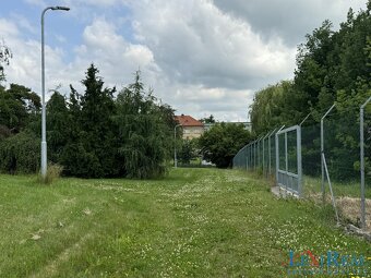 Prodej rodinného domu na pozemku 10 057 m2 Vysoký Újezd - Be - 11