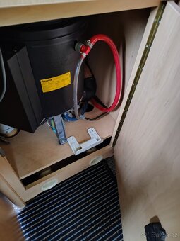 Prodám obytné auto - 11