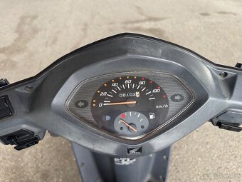 Honda Lead na diely, kufor - 11