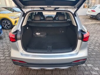 MG EHS PHEV Luxury 1.5 119kW AUT. 84tkm - záruka Autodraft - 11