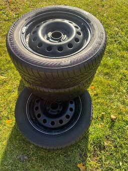 Plechová zimní kola Ford - 11