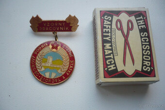 Odznaky a vyznamenání - 11