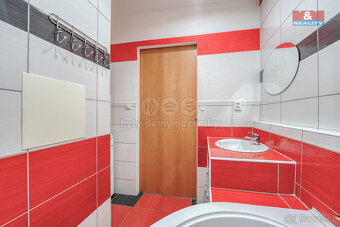 Prodej bytu 2+1, 59 m², Sokolov, ul. Švabinského - 11