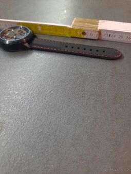 Pánské hodinky Timex, NOVÉ - 11