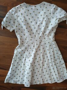Šaty vel.L - 11