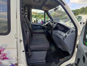 Iveco Daily 3.0 JTD 7míst tažné dvoumontáž DPH - 11