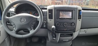 Mercedes Sprinter 319cdi  3L V6 - 11