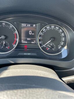 Škoda Rapid, 1.2 TSi SPACEBACK Sport, Navi,Výhřev,Panorama - 11